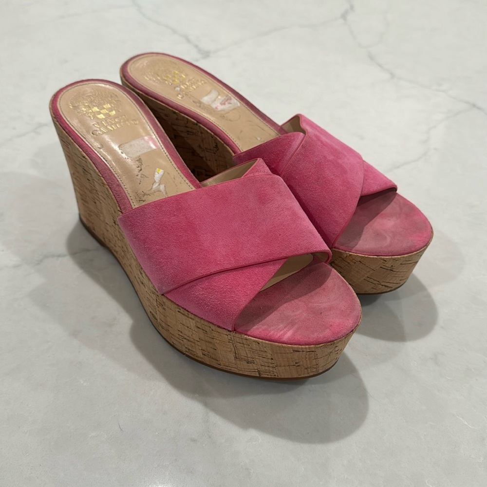 4/$20 Wedges size 9.5